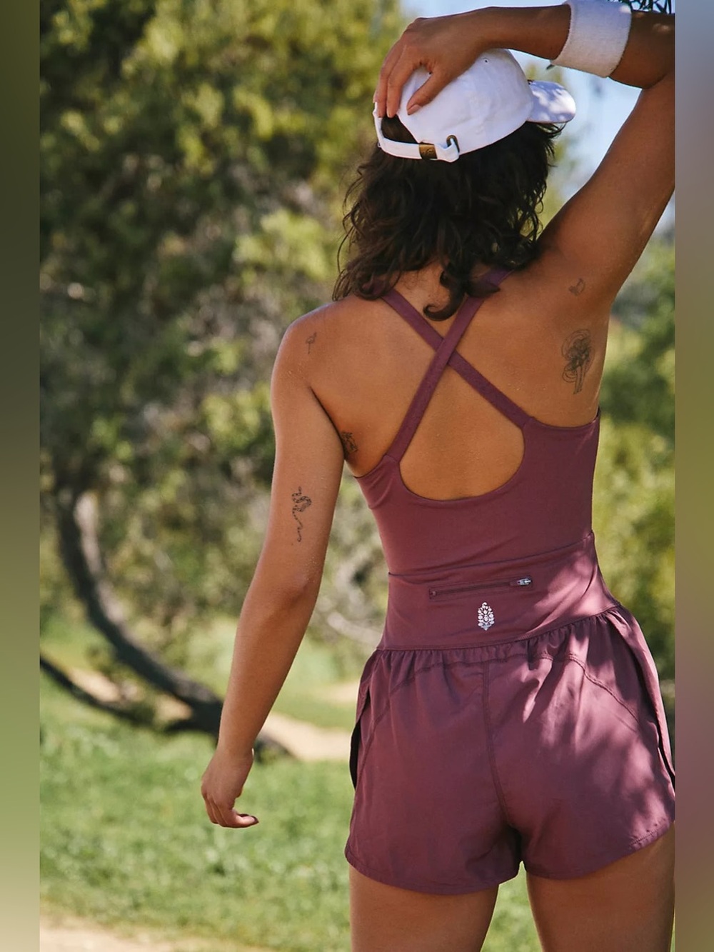 FREE PEOPLE RIGHTEOUS RUNSIE - Picture 2 of 6